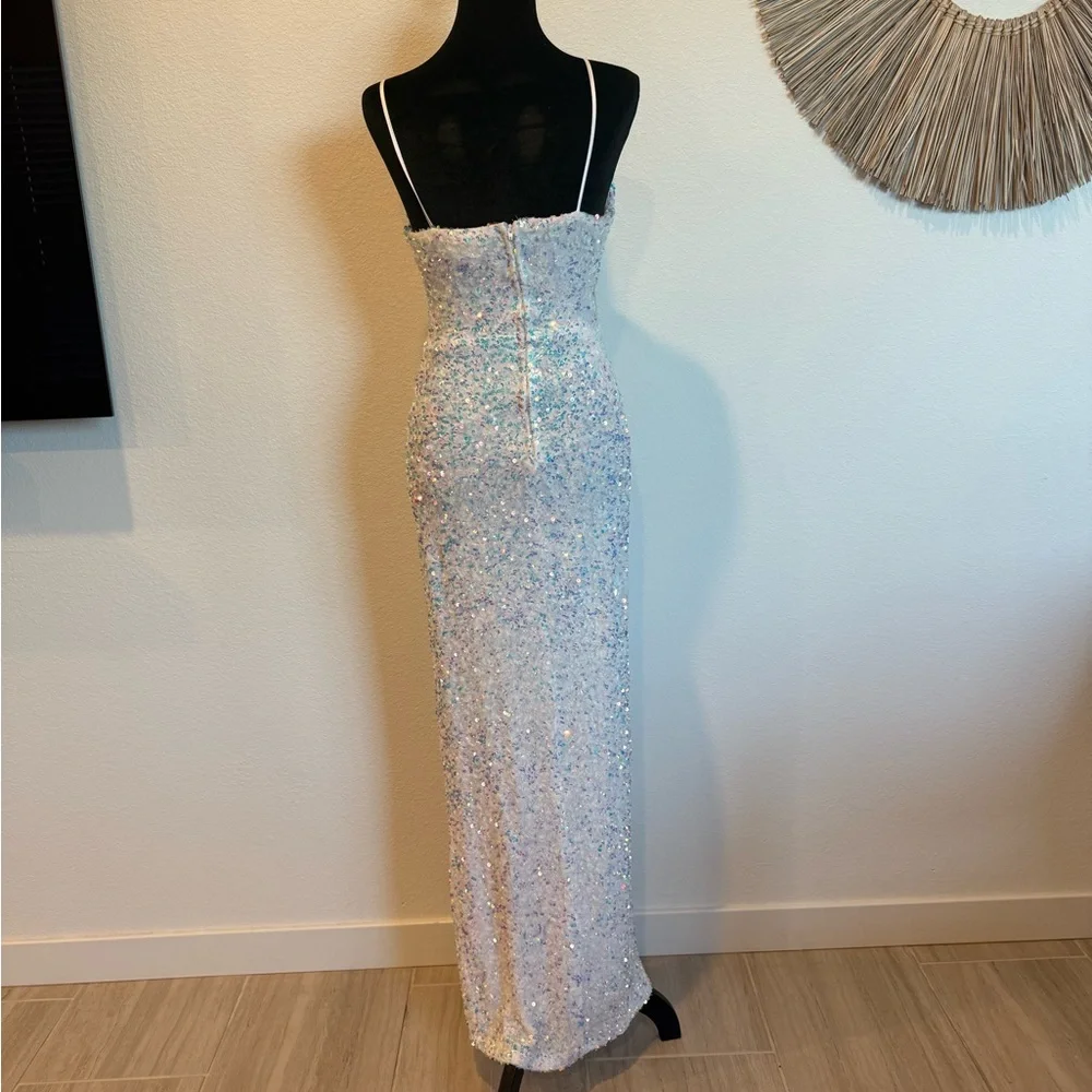 B. Smart White Sequin Prom Dress - Picture 7 of 15